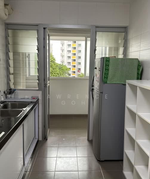 332A Anchorvale Link, 332A Anchorvale Link, 3 Bedrooms, 1,080 sqft, HDB Flat For Rent, by Lawrence Goh, 500207541 - Customized Kitchen Layout 2 Of 2. - PropertyGuru.com.sg