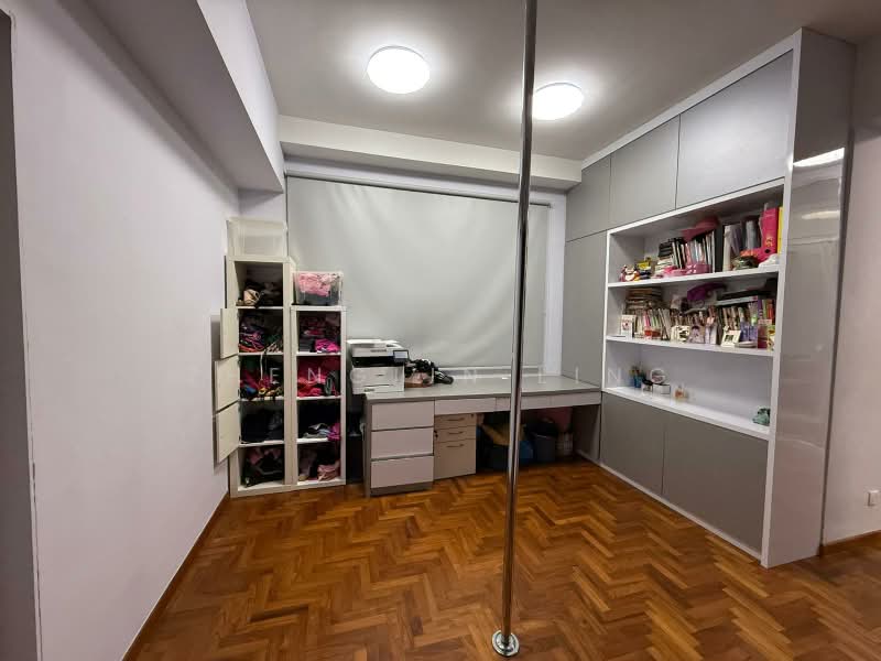UE Square, 205 River Valley Road, 1 Bedroom, 990 sqft, Apartment For Sale, by Zhenglin Ling, 500207547 - Study - PropertyGuru.com.sg