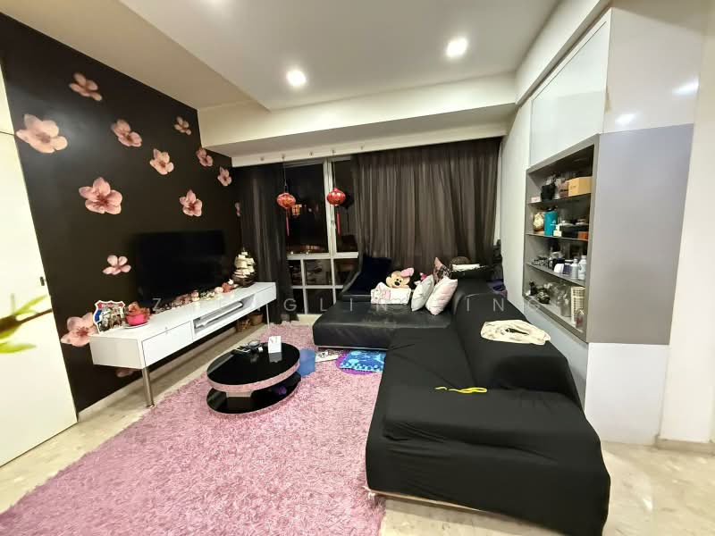 UE Square, 205 River Valley Road, 1 Bedroom, 990 sqft, Apartment For Sale, by Zhenglin Ling, 500207547 - Living Room - PropertyGuru.com.sg