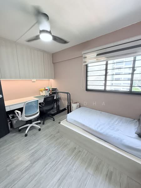 205 Clementi Avenue 6, 205 Clementi Avenue 6, 3 Bedrooms, 990 sqft, HDB Flat For Rent, by SQ Raudha, 500207554 - Bedroom - PropertyGuru.com.sg
