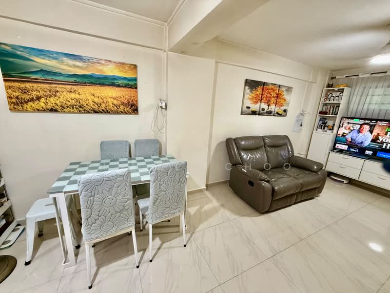 65 Kallang Bahru, 65 Kallang Bahru, 3 Bedrooms, 700 sqft, HDB Flat For Sale, by Lincoln Choo, 500207571 - Living Room - PropertyGuru.com.sg