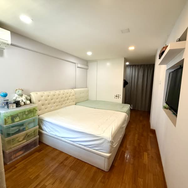 538 Upper Cross Street, 538 Upper Cross Street, 2 Bedrooms, 732 sqft, HDB Flat For Sale, by Kai Chen, 500207588 - Bedroom - PropertyGuru.com.sg