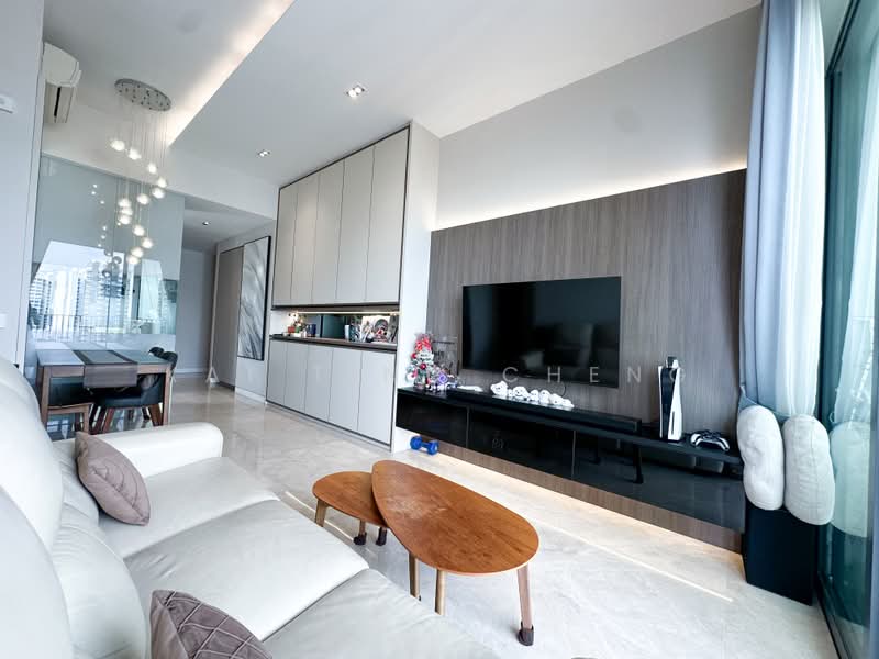 Highline Residences, 7 Kim Tian Road, 3 Bedrooms, 915 sqft, Condominium For Sale, by Kai Ting Cheng, 500207590 - Living Room - PropertyGuru.com.sg