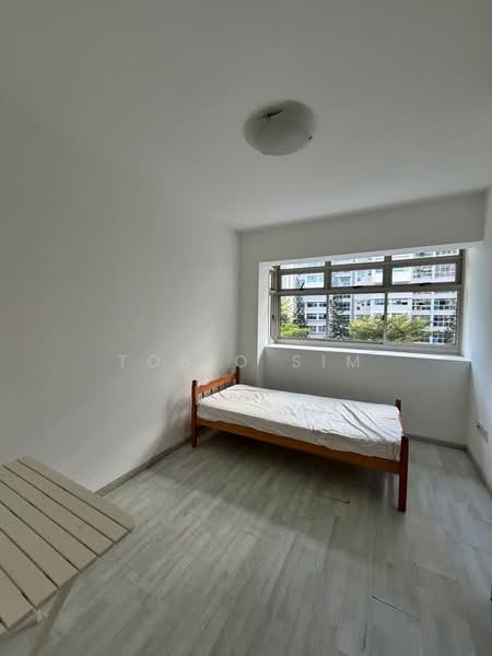 52 Strathmore Avenue, 52 Strathmore Avenue, 3 Bedrooms, 968 sqft, HDB Flat For Sale, by Tobio Sim, 500207591 - Bedroom - PropertyGuru.com.sg