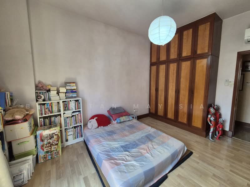 High Oak Condo, 11 Toh Tuck Road, 3 Bedrooms, 1,109 sqft, Condominium For Sale, by Belle Tan May Sian, 500207599 - Master Bedroom - PropertyGuru.com.sg