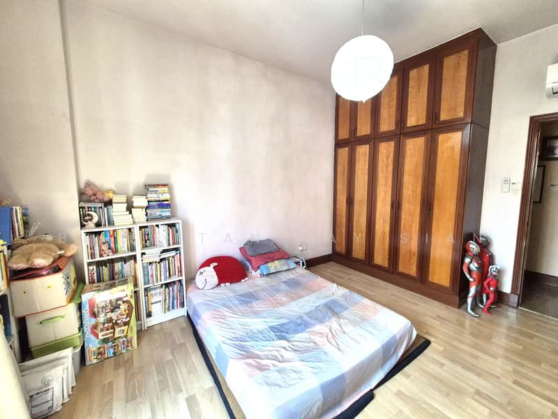 High Oak Condo, 11 Toh Tuck Road, 3 Bedrooms, 1,109 sqft, Condominium For Sale, by Belle Tan May Sian, 500207599 - Bedroom - PropertyGuru.com.sg