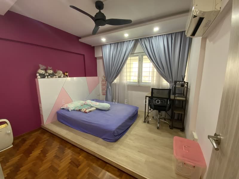 336 Jurong East Avenue 1, 336 Jurong East Avenue 1, 3 Bedrooms, 1,604 sqft, HDB Flat For Sale, by Edeline Ooi, 500207604 - Bedroom - PropertyGuru.com.sg