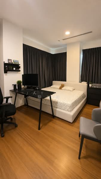 8 Saint Thomas, 8 Saint Thomas Walk, 4 Bedrooms, 2,658 sqft, Condominium For Rent, by Jay Loy 黎仕緯, 500207619 - Bedroom - PropertyGuru.com.sg