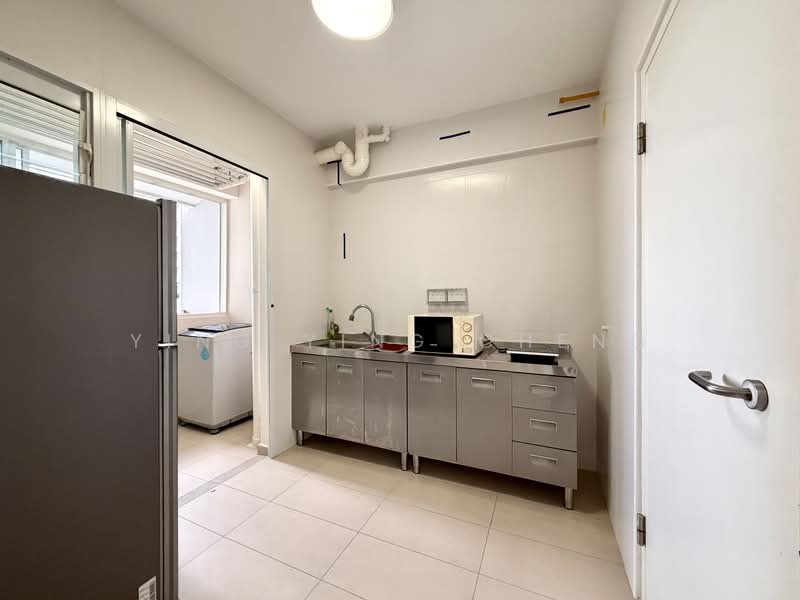 39A Margaret Drive, 39A Margaret Drive, 2 Bedrooms, 678 sqft, HDB Flat For Sale, by Ying Ying Cheng, 500207624 - Kitchen - PropertyGuru.com.sg
