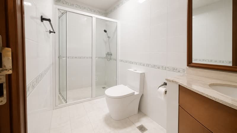Tai Keng Gardens, Tai Keng Gardens, 5 Bedrooms, 3,600 sqft, Terraced House For Sale, by Robin Lim, 500207633 - Bathroom - PropertyGuru.com.sg