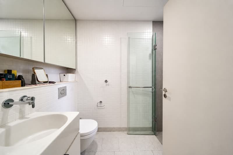 Jui Residences, 1177 Serangoon Road, 3 Bedrooms, 893 sqft, Condominium For Sale, by Jamie Sitoh, 500207638 - Master Bathroom - PropertyGuru.com.sg