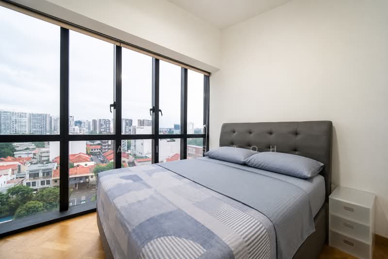 Jui Residences, 1177 Serangoon Road, 3 Bedrooms, 893 sqft, Condominium For Sale, by Jamie Sitoh, 500207638 - Master Bedroom - PropertyGuru.com.sg