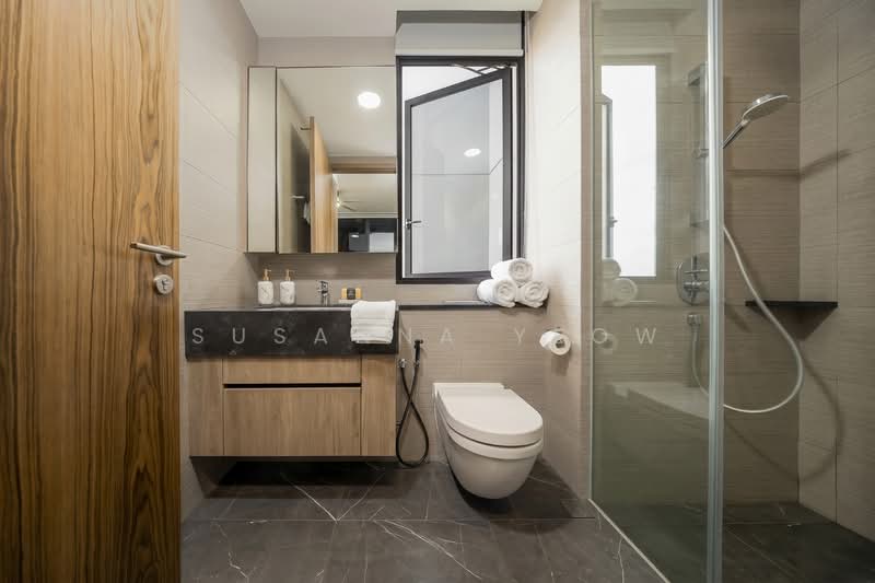 Parc Komo, 959 Upper Changi Road North, 3 Bedrooms, 969 sqft, Condominium For Sale, by Susanna Yeow, 500207641 - Master Bathroom - PropertyGuru.com.sg