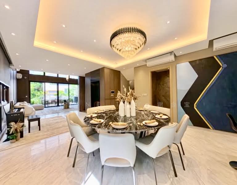 Novena / Shrewsbury ☎️ Daphne 合宝 9855.9638, Shrewsbury Road, 5 Bedrooms, 6,920 sqft, Corner Terrace For Sale, by Daphne Tay 谢合宝, 500207646 - Dining Room - PropertyGuru.com.sg