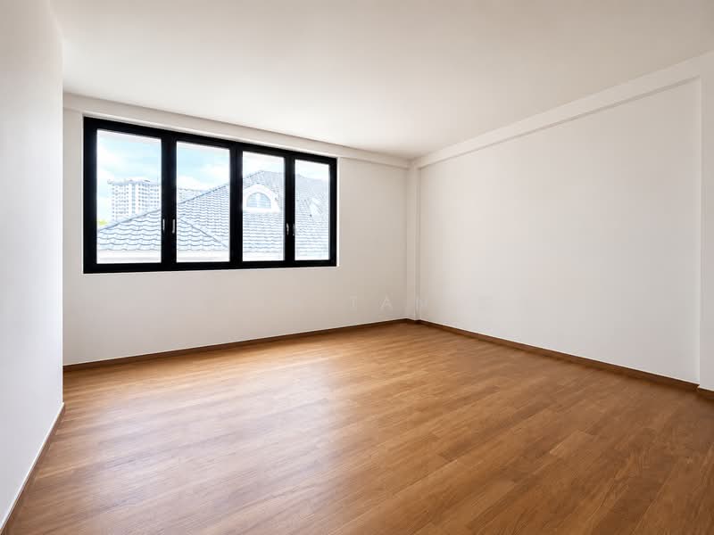 ⭐️SUPER CONVENIENT⭐️1 KM OF NYPS & RGPS⭐️NEAR TAN KAH KEE MRT⭐BRAND NEW 2.5-STY SEMI-D W/ POOL⭐️, Coronation Road Duchess Princess of Wales Prince King's Queen's Lutheran Tan Kim Harom Setangkai Namly Lim Tai See Jalan Ampang Haji Sixth Allamanda Watten Estate Hillcrest Greenwood Greenview Greenmead Shelford Linden Cassia Vanda Ming Teck Lantana, 4 Bedrooms, 7,000 sqft, Semi-Detached House For Sale, by Damian Tan 陈係赈, 500207656 - Interior - PropertyGuru.com.sg