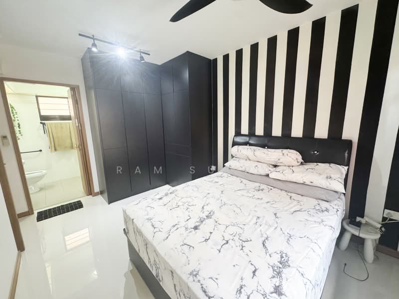 463A Bukit Batok Street 41, 463A Bukit Batok Street 41, 3 Bedrooms, 1,001 sqft, HDB Flat For Sale, by Ram Subra, 500207661 - Bedroom - PropertyGuru.com.sg