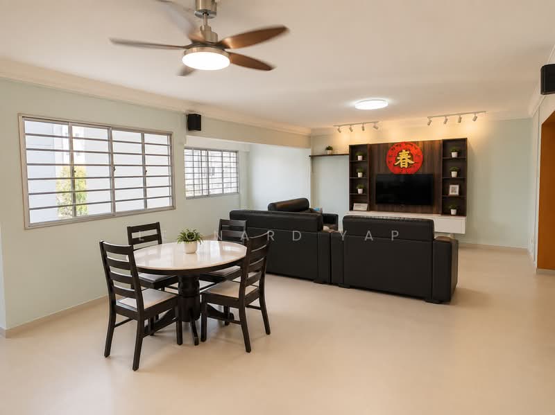 107 Gangsa Road, 107 Gangsa Road, 4 Bedrooms, 1,625 sqft, HDB Flat For Sale, by Leonard Yap, 500207668 - Living Room - PropertyGuru.com.sg