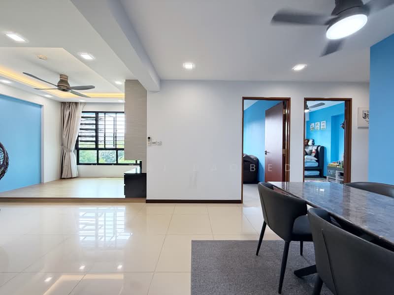 998A Buangkok Crescent, 998A Buangkok Crescent, 3 Bedrooms, 1,011 sqft, HDB Flat For Sale, by Nazri Baobed, 500207674 - Living Room - PropertyGuru.com.sg