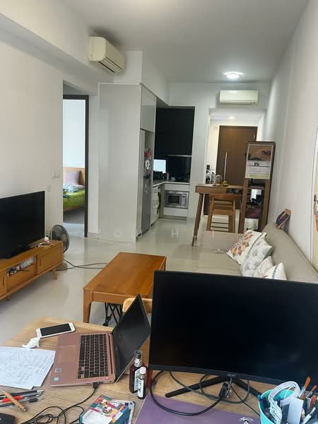 The Cristallo, 70 Lorong K Telok Kurau, East Coast / Marine Parade, 2 Bedrooms, 797 sqft, Condominium For Rent, by Zou Hui, 500207677 - Living Room - PropertyGuru.com.sg