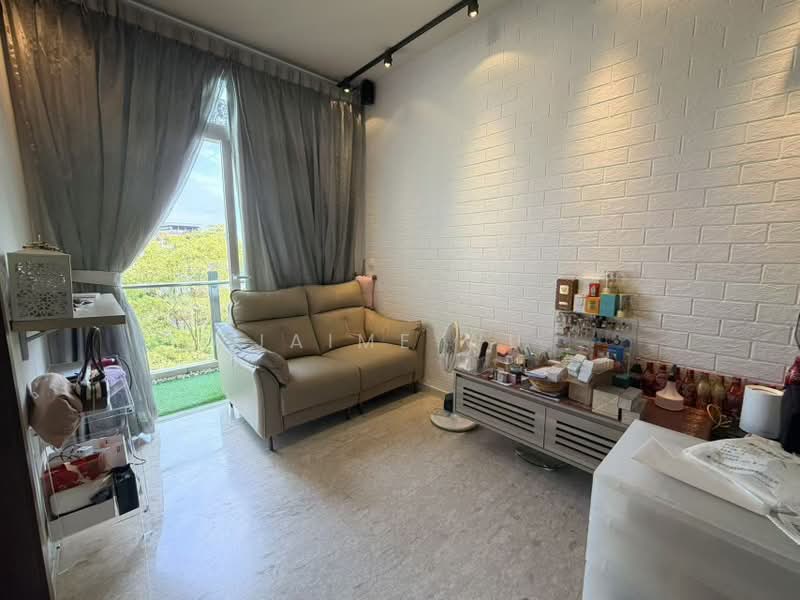 Cardiff Residence, 103 Cardiff Grove, Hougang / Punggol / Sengkang, 1 Bedroom, 420 sqft, Condominium For Sale, by Jaime Wu, 500207688 - Balcony - PropertyGuru.com.sg