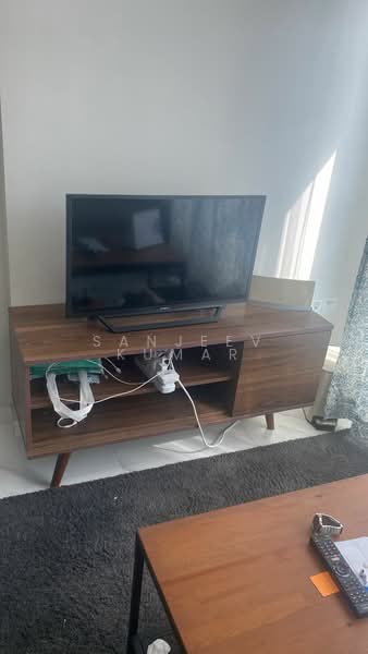 233A Sumang Lane, 233A Sumang Lane, 1 Bedroom, 450 sqft, HDB Flat For Rent, by Sanjeev Kumar, 500207690 - Living Room - PropertyGuru.com.sg