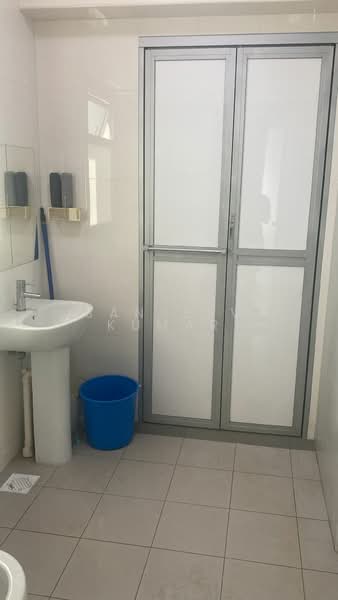 233A Sumang Lane, 233A Sumang Lane, 1 Bedroom, 450 sqft, HDB Flat For Rent, by Sanjeev Kumar, 500207690 - Bathroom - PropertyGuru.com.sg