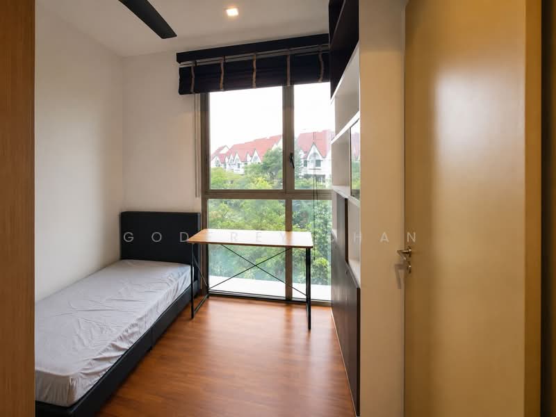 Sea Horizon, 15 Pasir Ris Rise, 4 Bedrooms, 1,302 sqft, Executive Condominium For Sale, by Godfrey Chan, 500207709 - Bedroom - PropertyGuru.com.sg