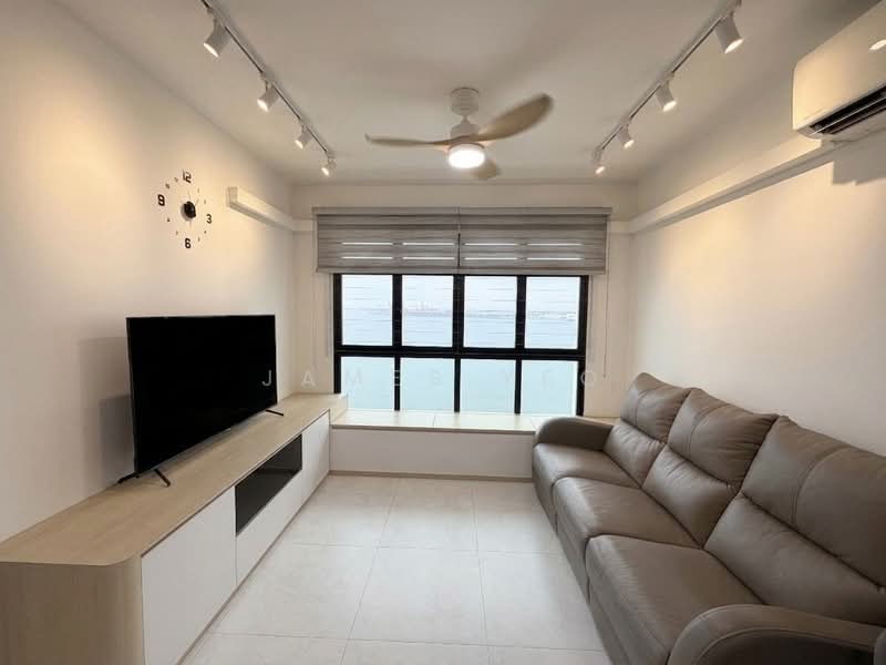 420C Northshore Drive, 420C Northshore Drive, 3 Bedrooms, 1,012 sqft, HDB Flat For Sale, by James Yeo, 500207712 - Living Room - PropertyGuru.com.sg