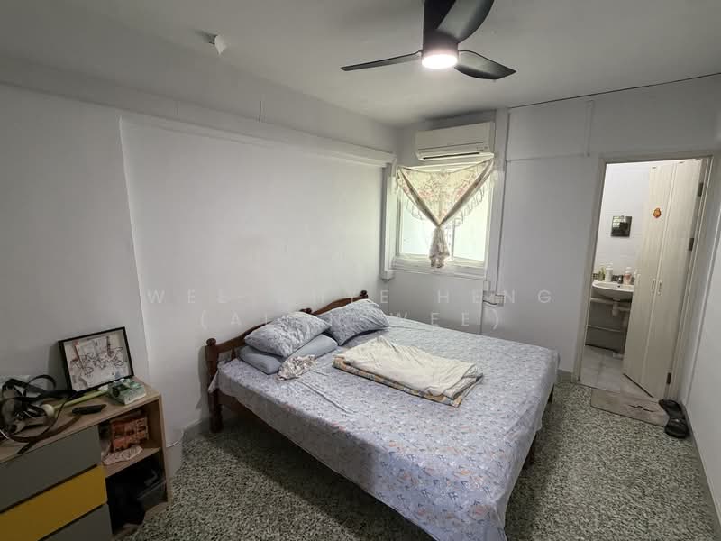 608 Clementi West Street 1, 608 Clementi West Street 1, 2 Bedrooms, 732 sqft, HDB Flat For Rent, by Wee Chye Heng (Alan Wee), 500207724 - Bedroom - PropertyGuru.com.sg