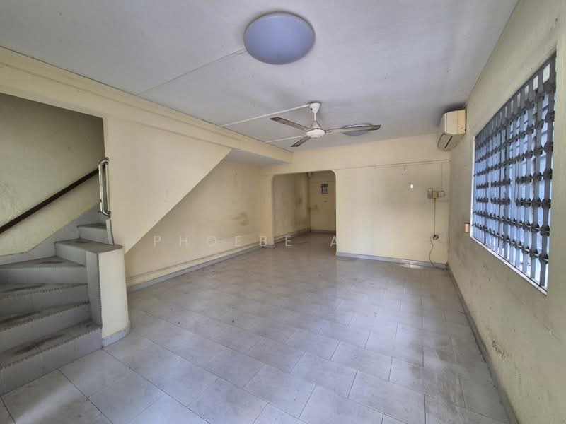 MacPherson Garden Estate, Jalan Gembira, 2 Bedrooms, 980 sqft, Terraced House For Rent, by Phoebe Ang, 500207725 - PropertyGuru.com.sg