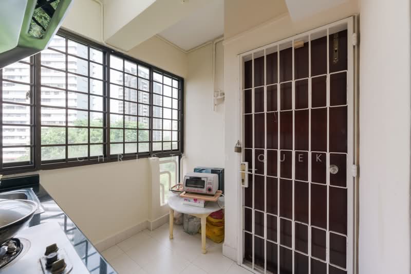 Pandan Valley, 4 Pandan Valley, 4 Bedrooms, 3,391 sqft, Condominium For Sale, by Christina Quek, 500207728 - Kitchen - PropertyGuru.com.sg