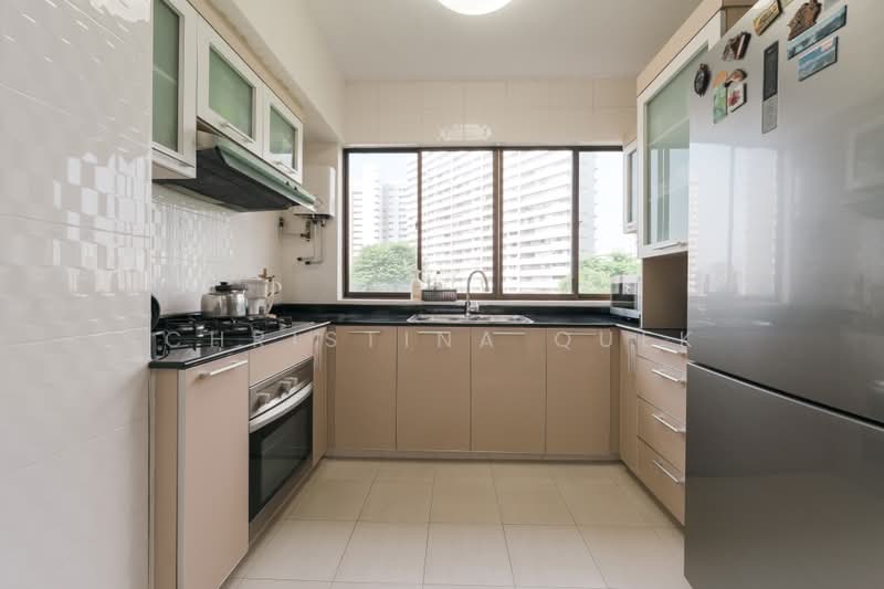 Pandan Valley, 4 Pandan Valley, 4 Bedrooms, 3,391 sqft, Condominium For Sale, by Christina Quek, 500207728 - Kitchen - PropertyGuru.com.sg