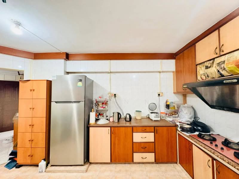 663C Jurong West Street 65, 663C Jurong West Street 65, 3 Bedrooms, 1,184 sqft, HDB Flat For Sale, by Steven NG, 500207743 - Kitchen - PropertyGuru.com.sg