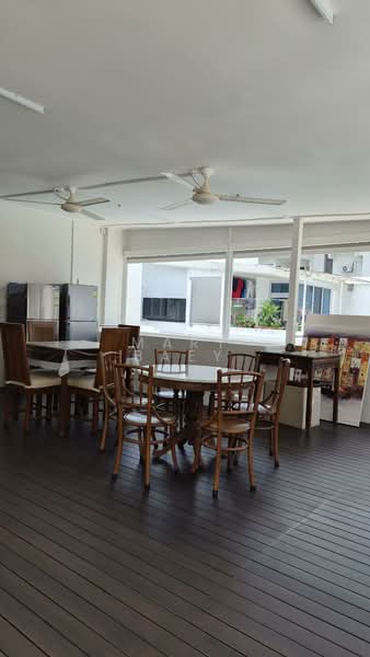 Casa Pasir Ris, 201 Jalan Loyang Besar, 3 Bedrooms, 2,228 sqft, Condominium For Sale, by Mary Baey, 500207748 - Dining Room - PropertyGuru.com.sg