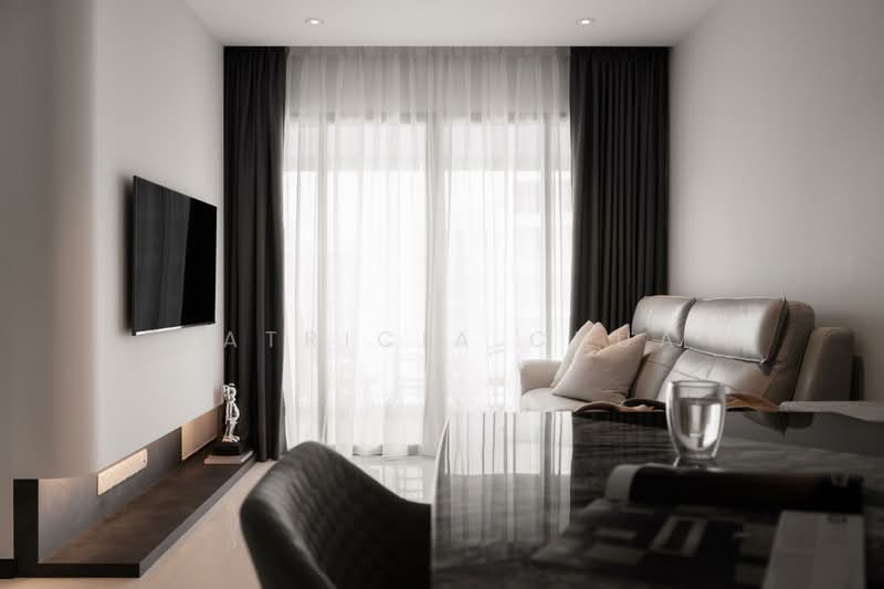 519A Tampines Central 8, 519A Tampines Central 8, 3 Bedrooms, 893 sqft, HDB Flat For Sale, by Patricia Chua, 500207777 - Living Room - PropertyGuru.com.sg