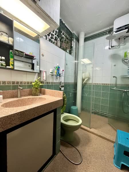 715 Woodlands Drive 70, 715 Woodlands Drive 70, 3 Bedrooms, 1,087 sqft, HDB Flat For Sale, by Dan Tay, 500207783 - Bathroom - PropertyGuru.com.sg
