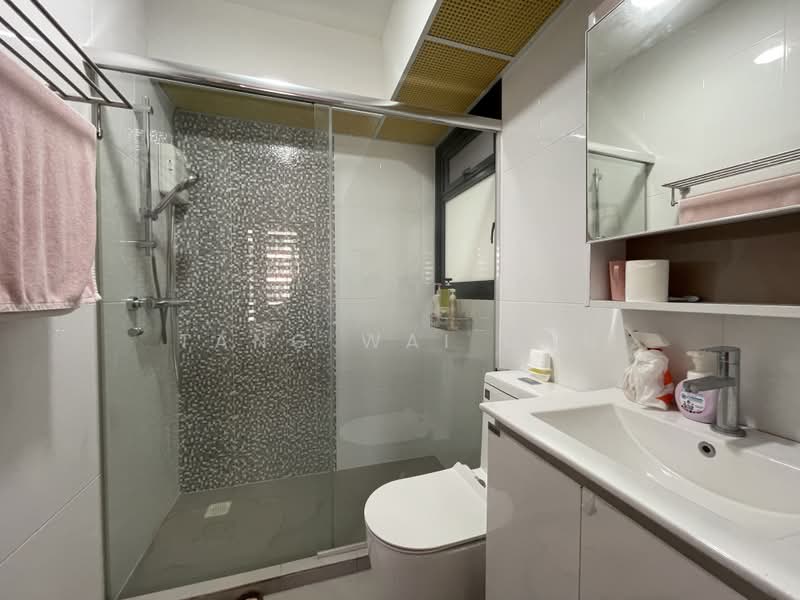 102B Bidadari Park Drive, 102B Bidadari Park Drive, 2 Bedrooms, 732 sqft, HDB Flat For Sale, by Tang Wai Onn, 500207785 - Bathroom - PropertyGuru.com.sg