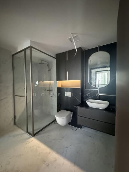 One Bernam, 1 Bernam Street, 2 Bedrooms, 732 sqft, Condominium For Sale, by Lucas Leow, 500207791 - Bathroom - PropertyGuru.com.sg