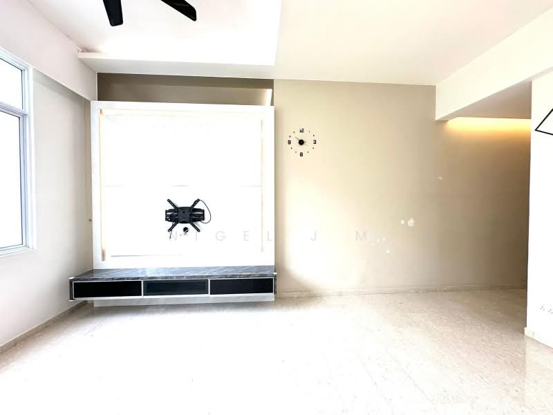 The Daffodil, 568 Upper East Coast Road, 2 Bedrooms, 743 sqft, Apartment For Rent, by Nigel J M, 500207792 - Living Room - PropertyGuru.com.sg