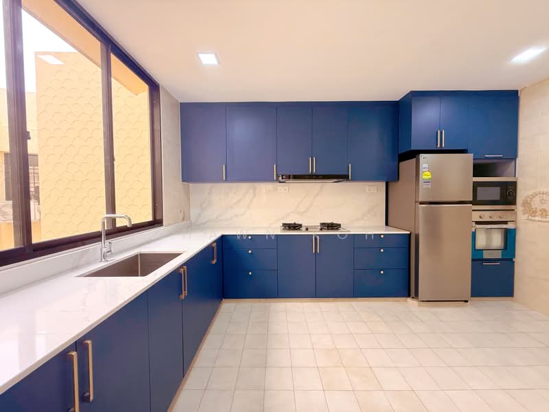 Spanish Village, 56 Farrer Road, 3 Bedrooms, 2,045 sqft, Condominium For Rent, by Shawn Koh, 500207793 - Kitchen - PropertyGuru.com.sg