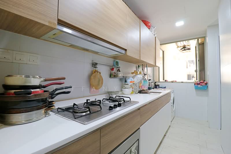 Sea Horizon, 5 Pasir Ris Rise, 3 Bedrooms, 1,109 sqft, Executive Condominium For Sale, by Tiffany Chan, 500207797 - Kitchen - PropertyGuru.com.sg