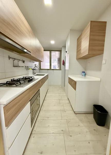 Sea Horizon, 5 Pasir Ris Rise, Pasir Ris / Tampines, 3 Bedrooms, 1,109 sqft, Executive Condominium For Sale, by Tiffany Chan, 500207797 - Kitchen - PropertyGuru.com.sg