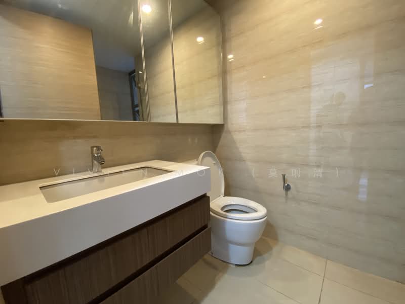 The Palette, 103 Pasir Ris Grove, 3 Bedrooms, 893 sqft, Condominium For Sale, by Vivien Mok (莫琍清), 500207825 - Bathroom - PropertyGuru.com.sg