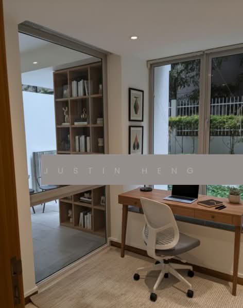8 @ Mount Sophia, 8 Mount Sophia, 1 Bedroom, 958 sqft, Condominium For Sale, by Justin Heng, 500207834 - PropertyGuru.com.sg