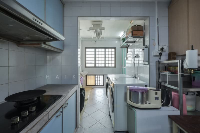 516 Jelapang Road, 516 Jelapang Road, 3 Bedrooms, 1,302 sqft, HDB Flat For Sale, by Haikal Yahya, 500207853 - Kitchen - PropertyGuru.com.sg