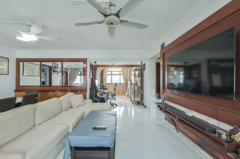 516 Jelapang Road, 516 Jelapang Road, 3 Bedrooms, 1,302 sqft, HDB Flat For Sale, by Haikal Yahya, 500207853 - Living Room - PropertyGuru.com.sg
