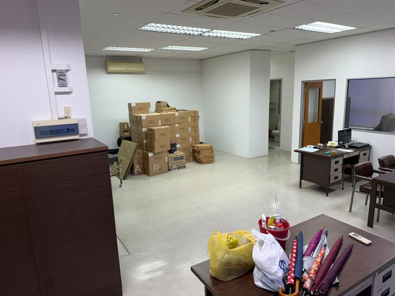 One Commonwealth, 1 Commonwealth Lane, 1,281 sqft, Light Industrial (B1) For Rent, by Sara Shen, 500207856 - Interior - CommercialGuru.com.sg