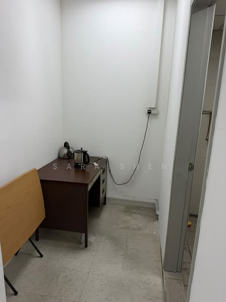 One Commonwealth, 1 Commonwealth Lane, 1,281 sqft, Light Industrial (B1) For Rent, by Sara Shen, 500207856 - Interior - CommercialGuru.com.sg