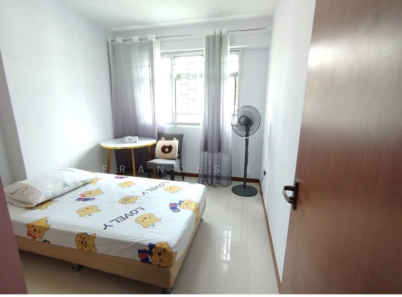 366B Sembawang Crescent, 366B Sembawang Crescent, Room Rental, 90 sqft, HDB Flat For Rent, by Frances Lim, 500207879 - Bedroom - PropertyGuru.com.sg