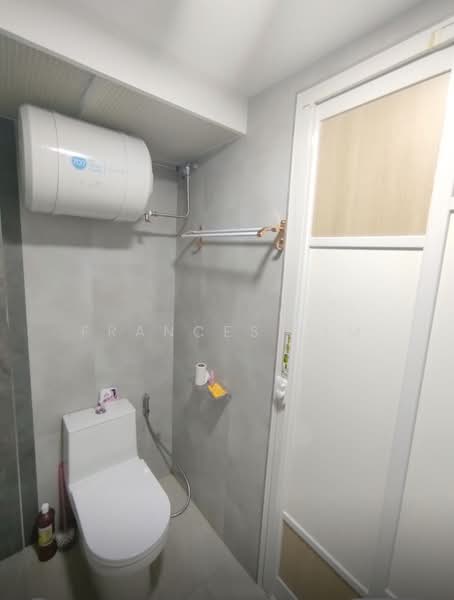 366B Sembawang Crescent, 366B Sembawang Crescent, Room Rental, 90 sqft, HDB Flat For Rent, by Frances Lim, 500207879 - Bathroom - PropertyGuru.com.sg
